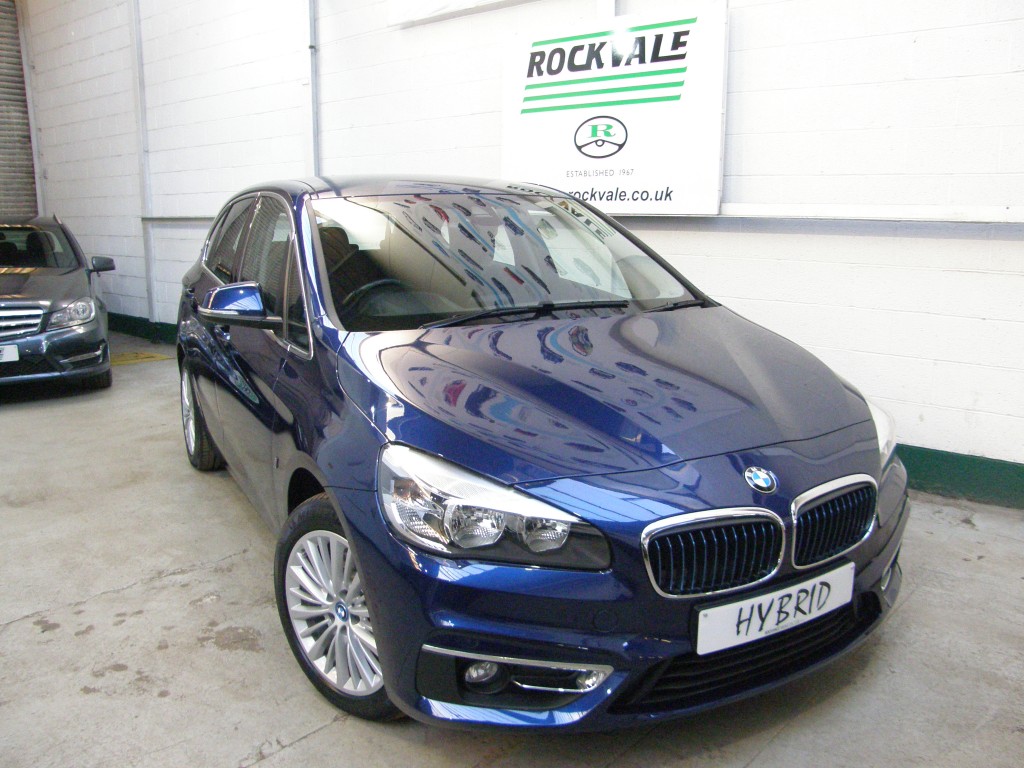 2017 (17) BMW 2 SERIES 1.5 225XE PHEV LUXURY ACTIVE TOURER 5DR AUTOMATIC