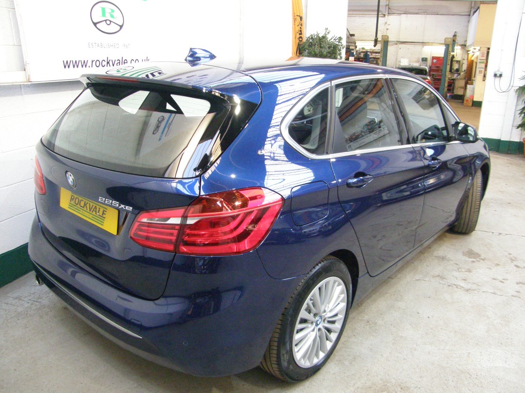 BMW 2 SERIES 1.5 225XE PHEV LUXURY ACTIVE TOURER 5DR AUTOMATIC