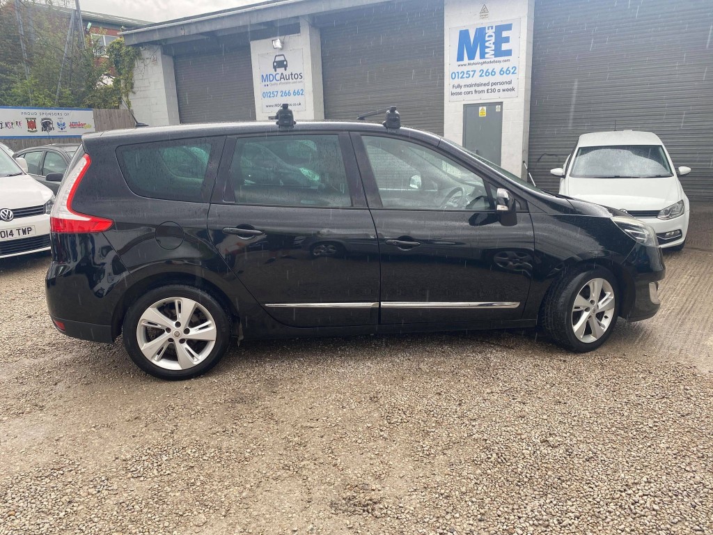 RENAULT GRAND SCENIC 1.6 DYNAMIQUE TOMTOM ENERGY DCI S/S 5DR