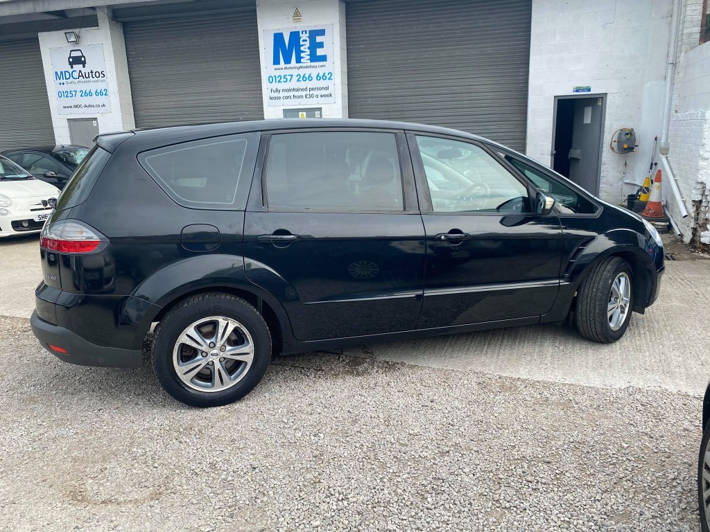 FORD S-MAX 2.0 LX 5DR