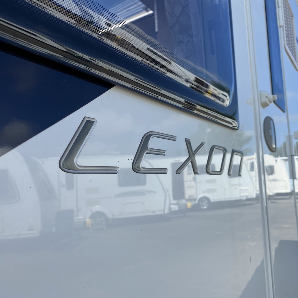 LUNAR Lexon 590