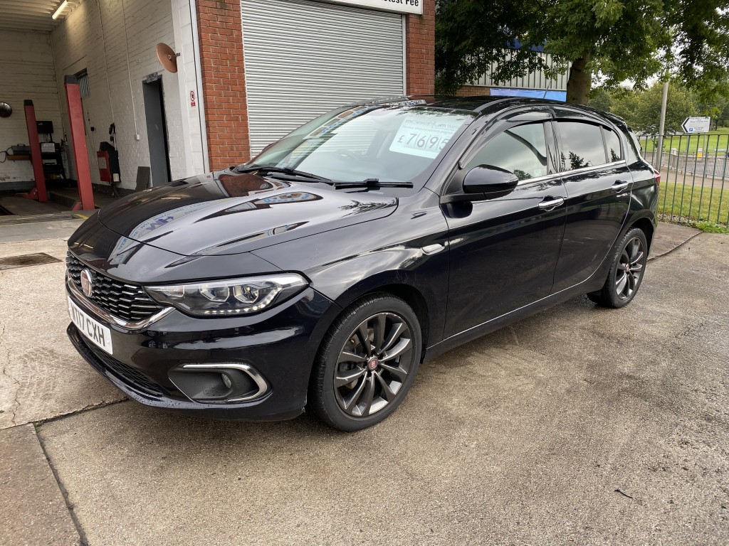 FIAT TIPO 1.4 LOUNGE 5DR