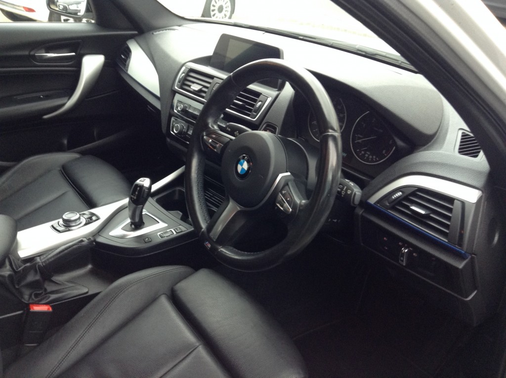BMW 1 SERIES 2.0 118D M SPORT 5DR AUTOMATIC