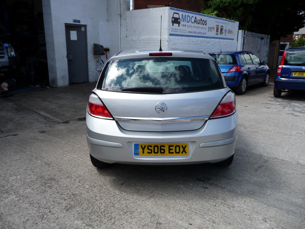 VAUXHALL ASTRA 1.6 LIFE 16V TWINPORT 5DR