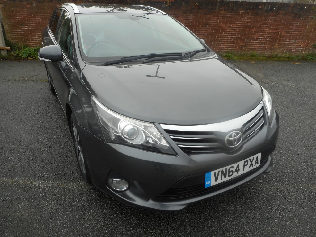 TOYOTA AVENSIS 2.0 D-4D ICON 5DR