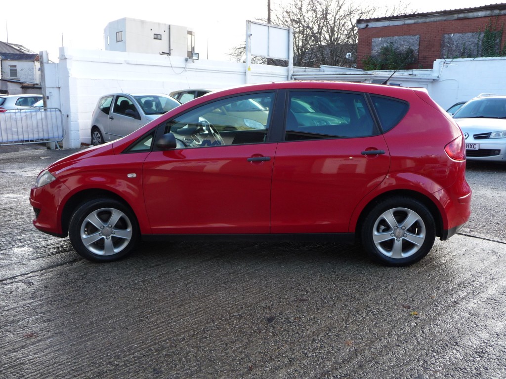 SEAT ALTEA 1.6 REFERENCE SPORT 5DR