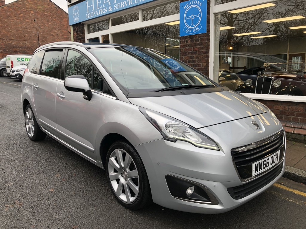 PEUGEOT 5008 1.6 BLUE HDI S/S ALLURE 5DR