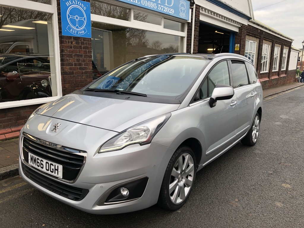 PEUGEOT 5008 1.6 BLUE HDI S/S ALLURE 5DR