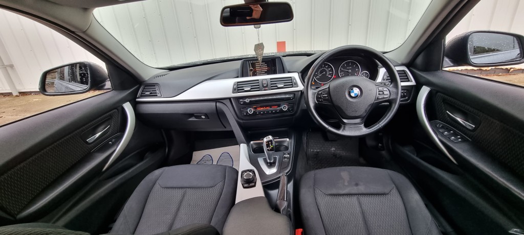 BMW 3 SERIES 2.0 320D EFFICIENTDYNAMICS 4DR AUTOMATIC