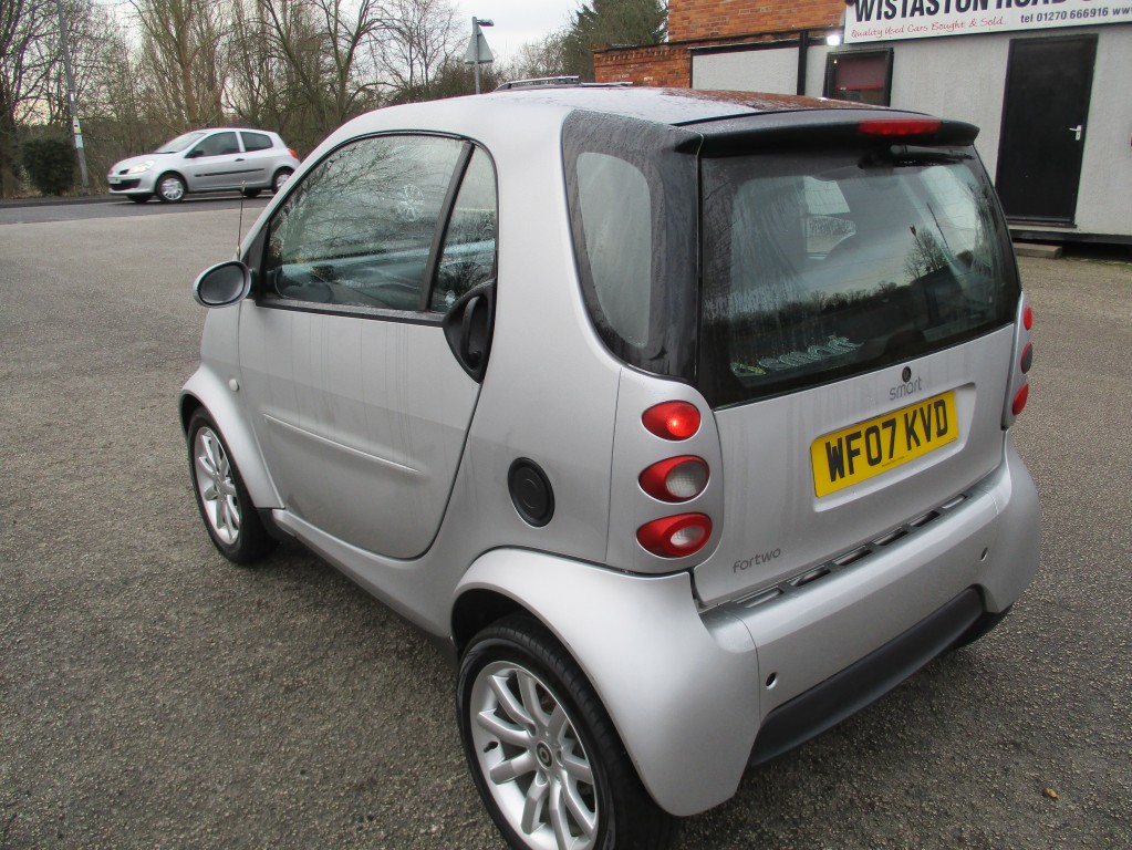 SMART FORTWO COUPE 0.7 PASSION SOFTOUCH 2DR AUTOMATIC