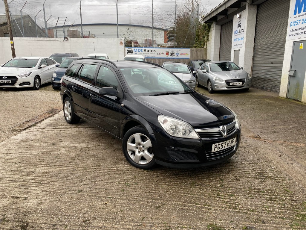 VAUXHALL ASTRA 1.8 CLUB 5DR AUTOMATIC