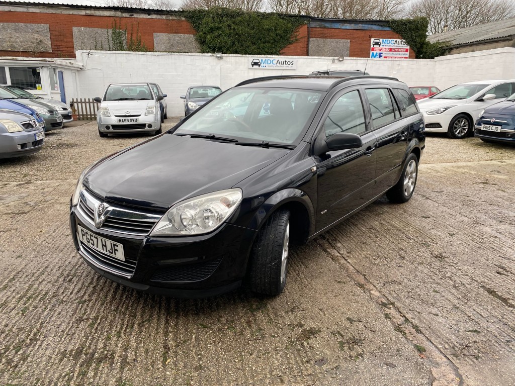VAUXHALL ASTRA 1.8 CLUB 5DR AUTOMATIC