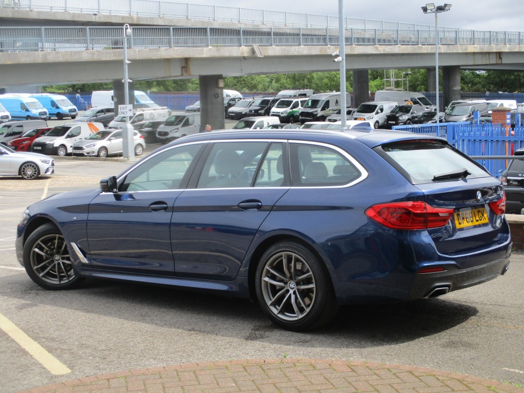 BMW 5 SERIES 520D M SPORT TOURING 2.0 520D M SPORT TOURING 5DR AUTOMATIC