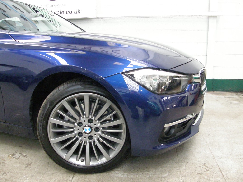 BMW 3 SERIES 2.0 330E LUXURY 4DR AUTOMATIC