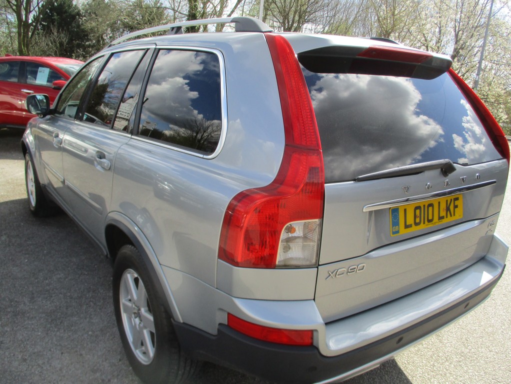 VOLVO XC90 2.4 D5 ACTIVE AWD 5DR AUTOMATIC