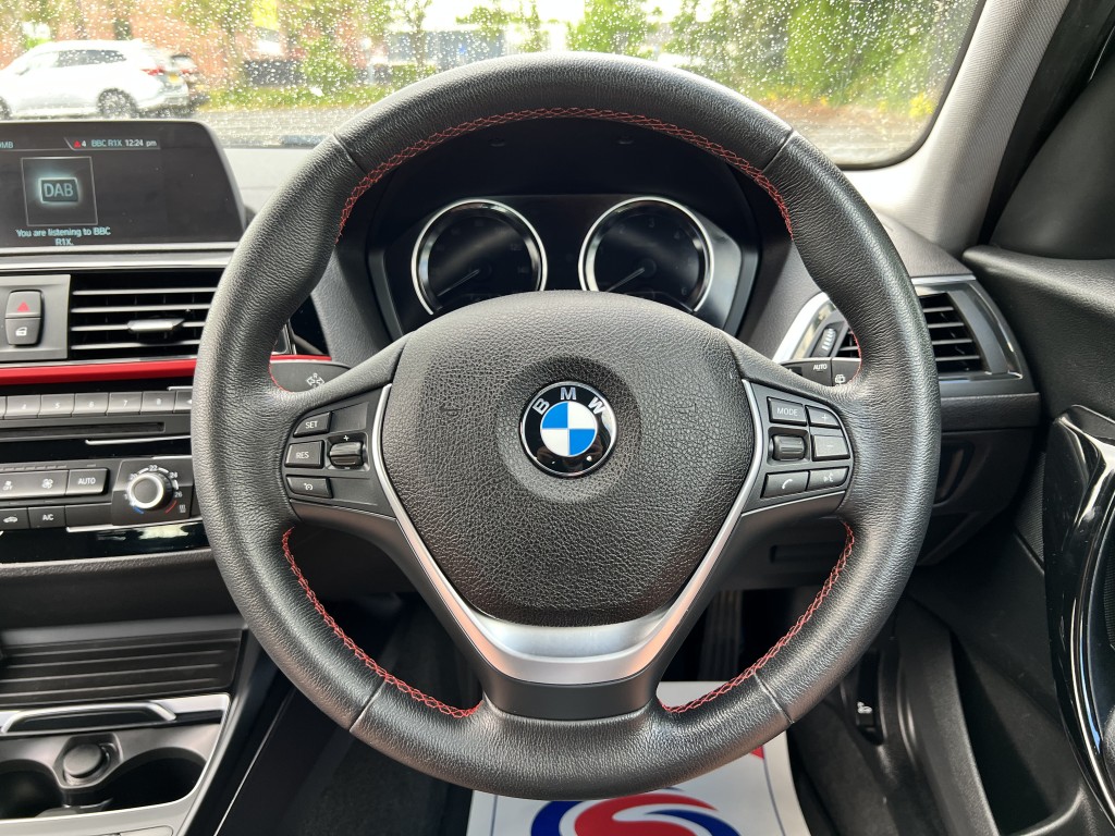 BMW 1 SERIES 1.5 116D SPORT 5DR