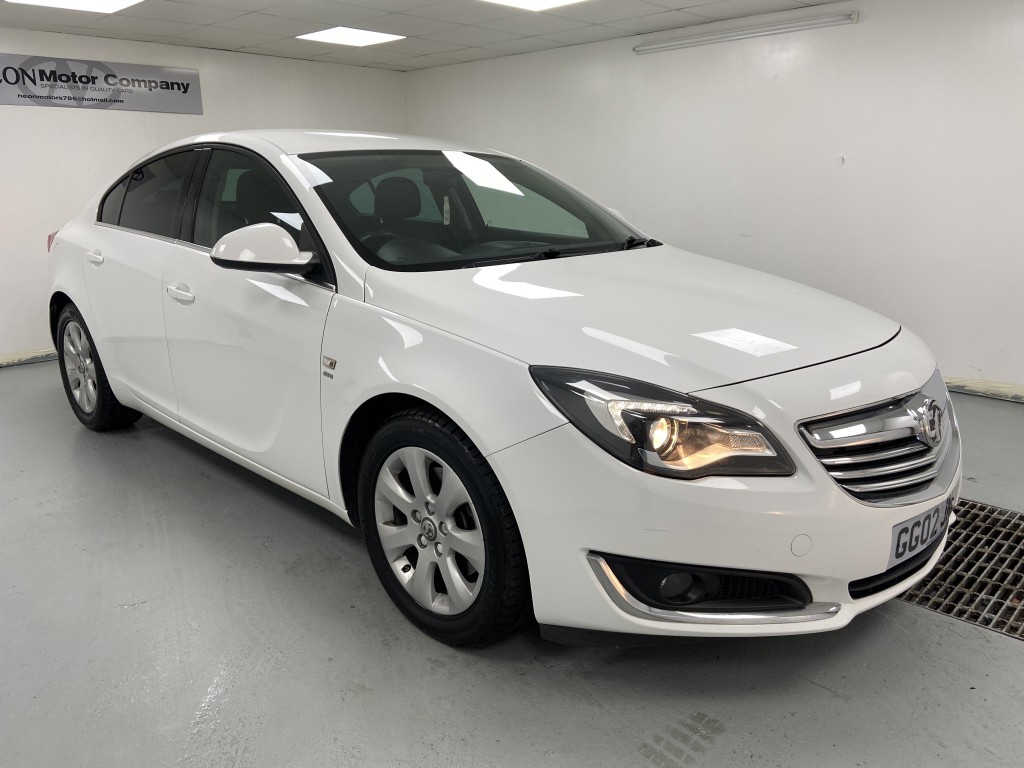 Used VAUXHALL INSIGNIA 2.0 SE NAV CDTI 5DR AUTOMATIC in West Yorkshire