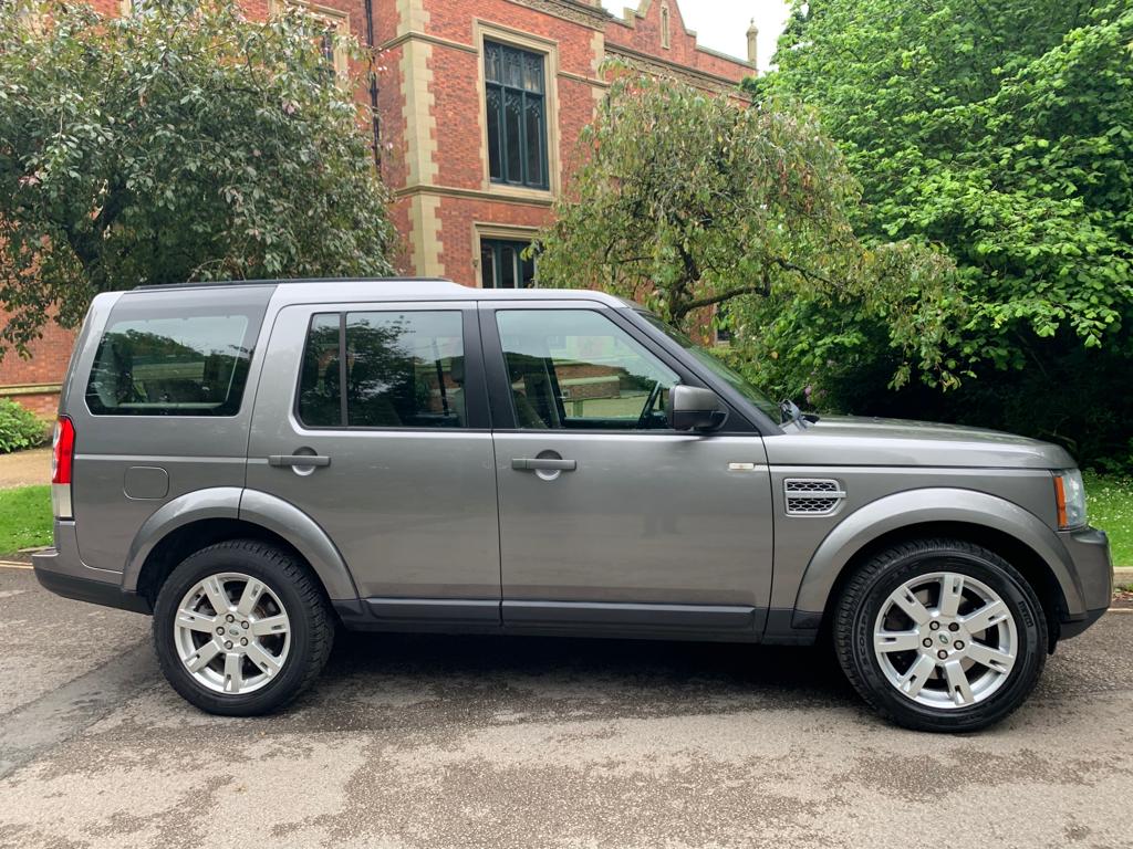 LAND ROVER DISCOVERY 3.0 4 TDV6 XS 5DR Automatic
