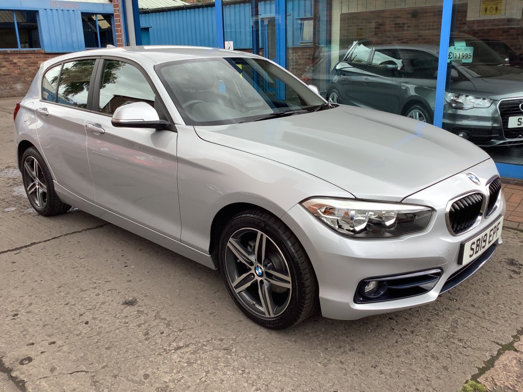 BMW 1 SERIES 2.0 120I SPORT 5DR AUTOMATIC
