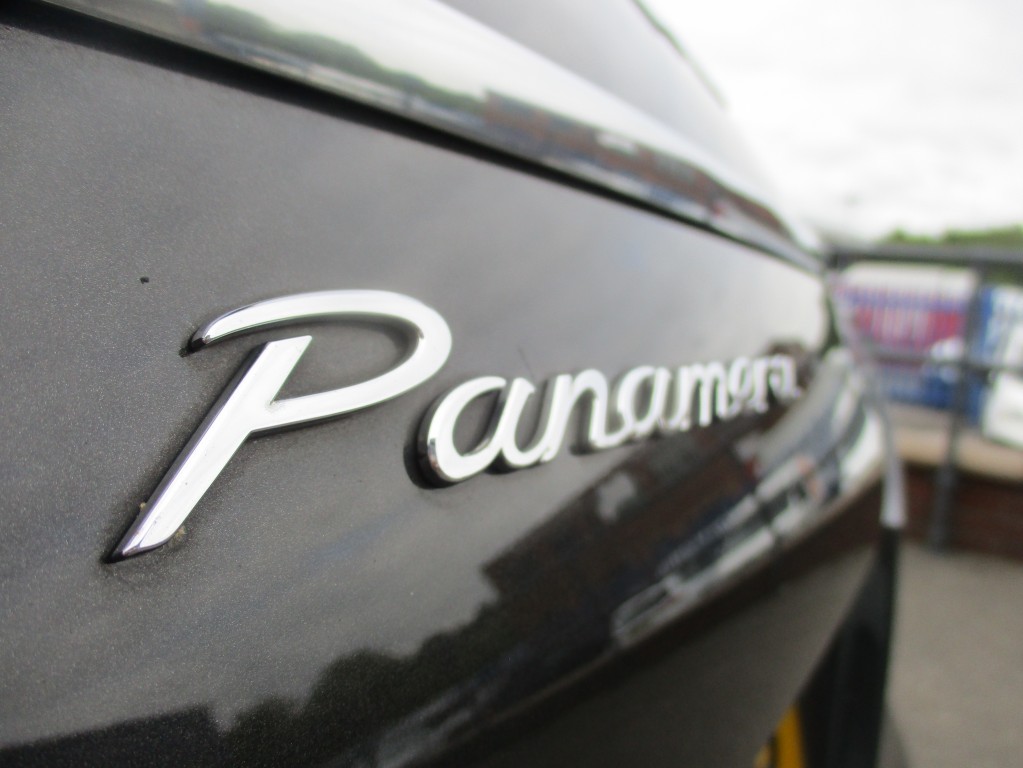 PORSCHE PANAMERA 3.0 D V6 TIPTRONIC 5DR Automatic