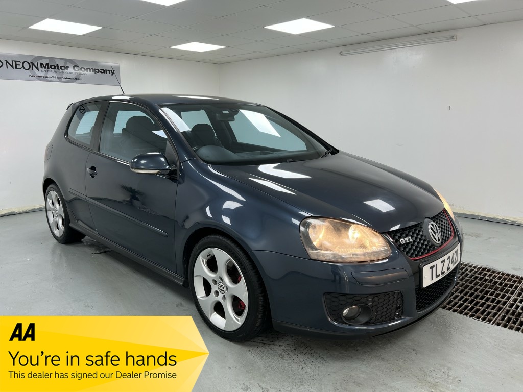 Used VOLKSWAGEN GOLF 2.0 GTI 3DR in West Yorkshire