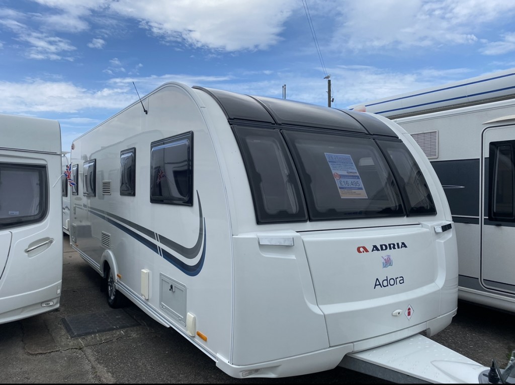 ADRIA ADORA THAMES 613 UT 4 Berth Fixed bed Awning