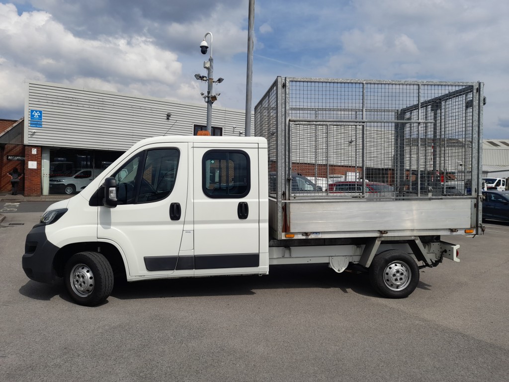 PEUGEOT BOXER 2.0 BLUE HDI 335 L3 130ps Double Cab Caged Tipper