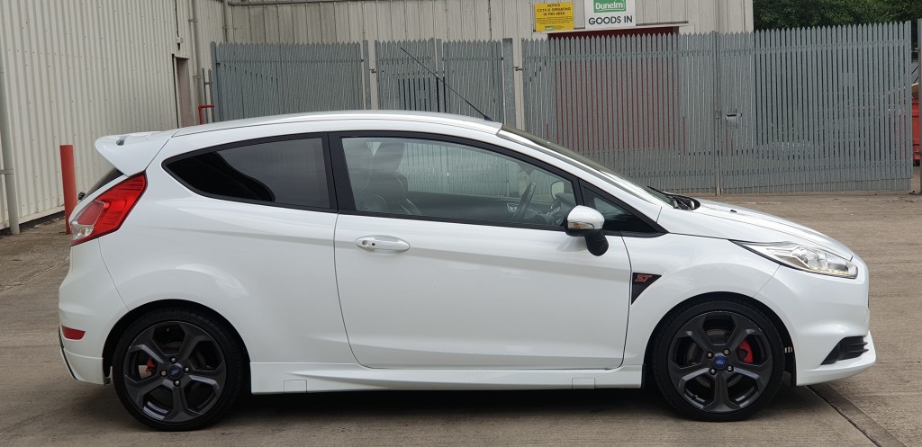 FORD FIESTA 1.6 ST-3 3DR Manual