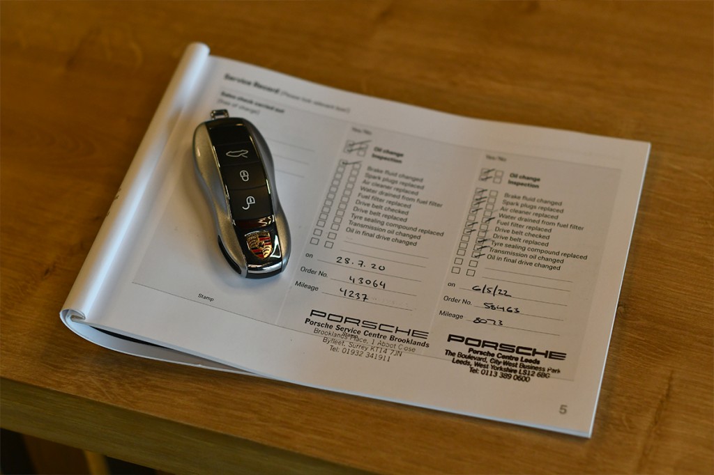 PORSCHE 911 4.0 GT3 2DR Manual