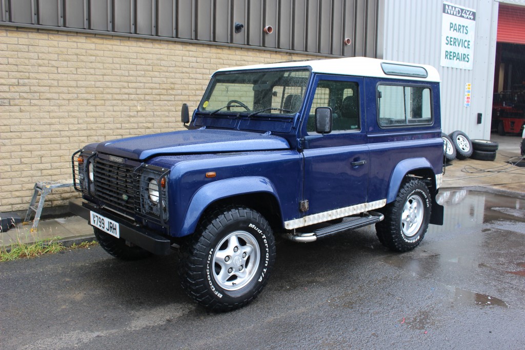 LAND ROVER DEFENDER 2.5 90 COUNTY SW TD5 Manual
