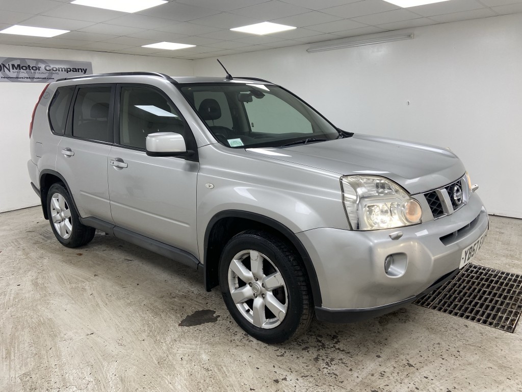 Used NISSAN X-TRAIL 2.0 AVENTURA EXPLORER DCI 5DR Manual in West Yorkshire