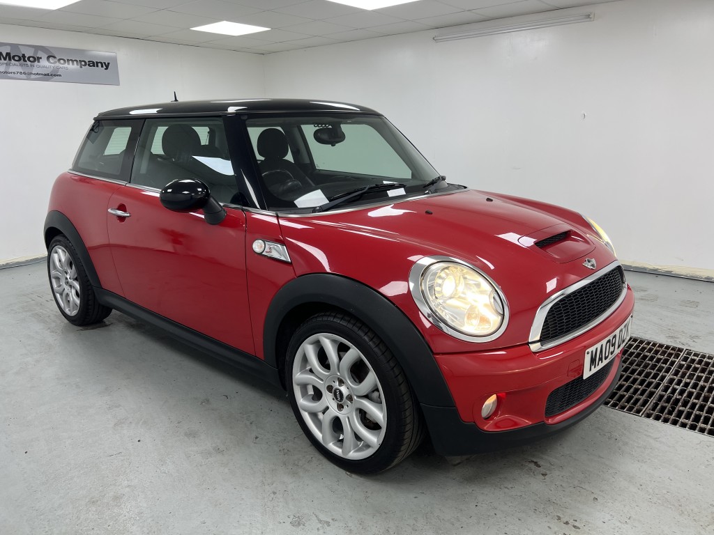 Used MINI HATCH 1.6 COOPER S 3DR Manual in West Yorkshire