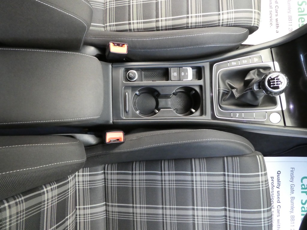 DM-003  Autositzauflage Sitzschoner Sitzschutz