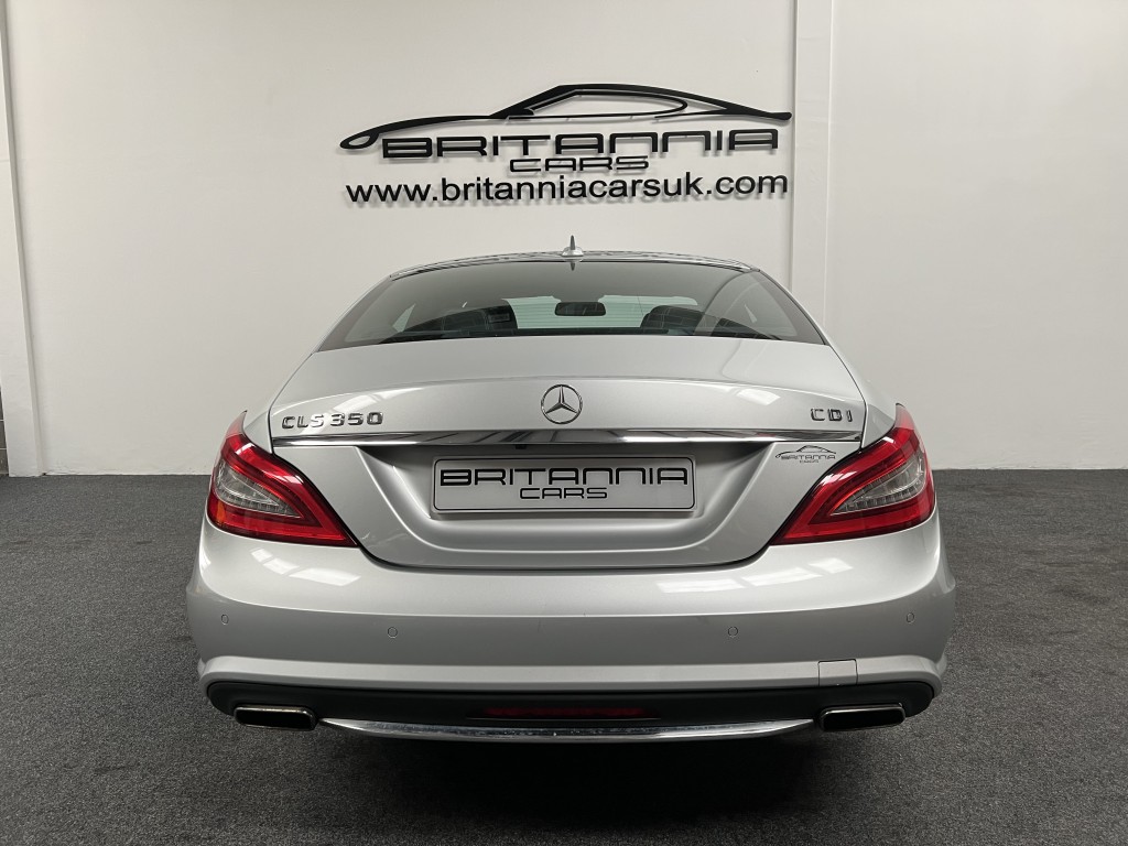 MERCEDES-BENZ CLS 3.0 CLS350 CDI BLUEEFFICIENCY AMG SPORT 4DR Automatic
