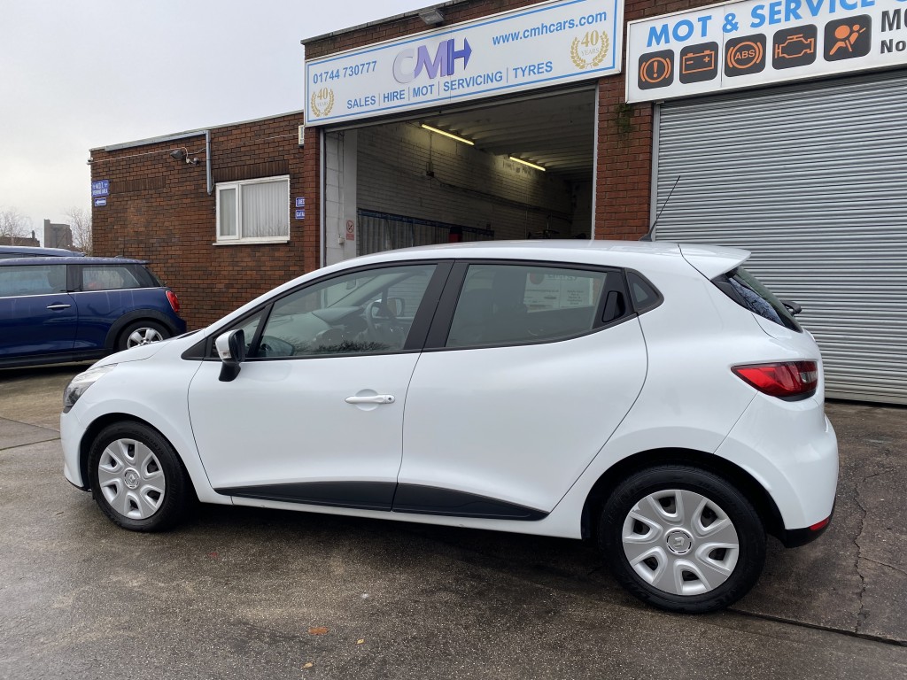 RENAULT CLIO 0.9 EXPRESSION PLUS ENERGY TCE ECO2 S/S 5DR Manual
