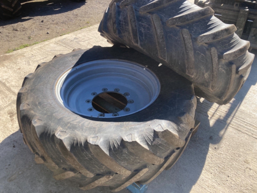 MASSEY FERGUSON WHEELS AND TYRES TO SUIT 6700S SERIES 