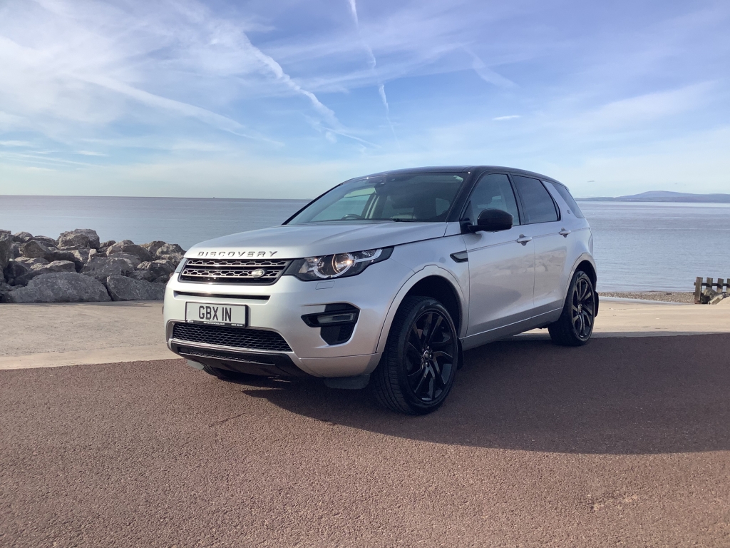 LAND ROVER DISCOVERY SPORT 2.0 TD4 SE 5DR Manual