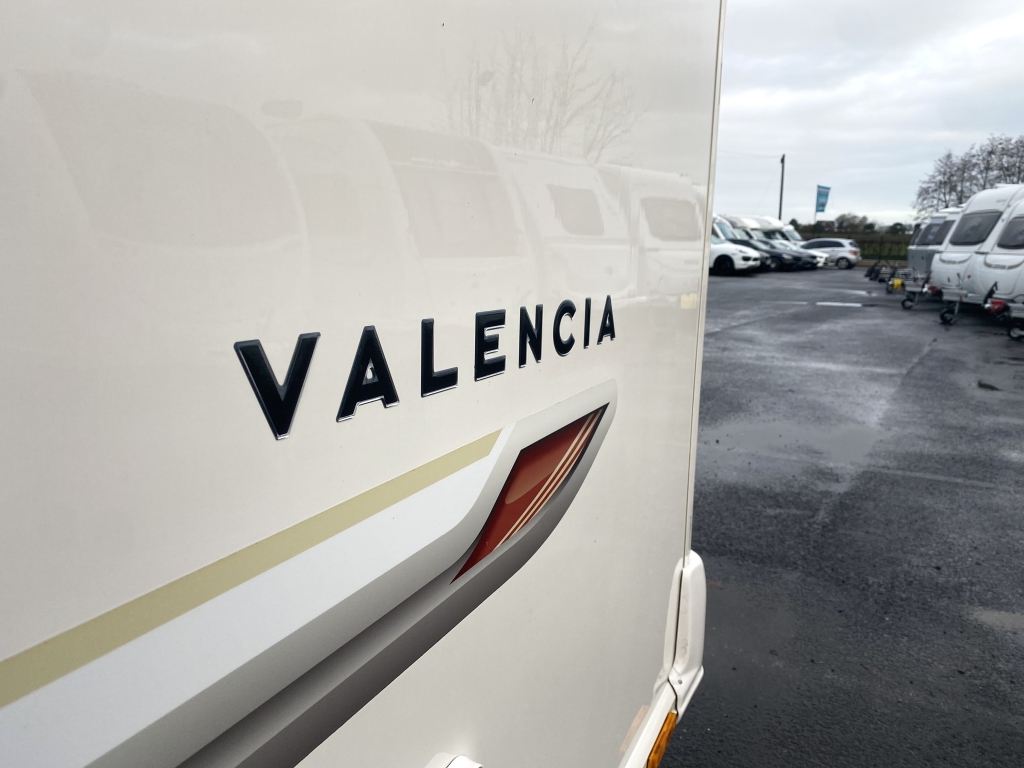 BAILEY Unicorn Valencia - Image 15 of 24