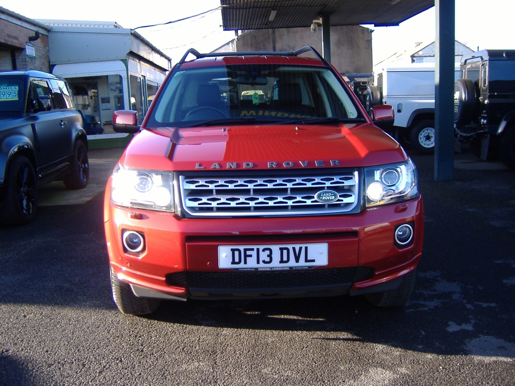 LAND ROVER FREELANDER 2.2 SD4 XS 5DR Automatic