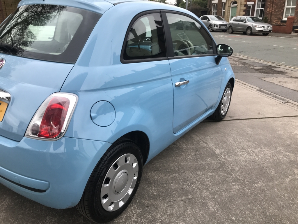FIAT 500 1.2 COLOUR THERAPY 3DR Manual