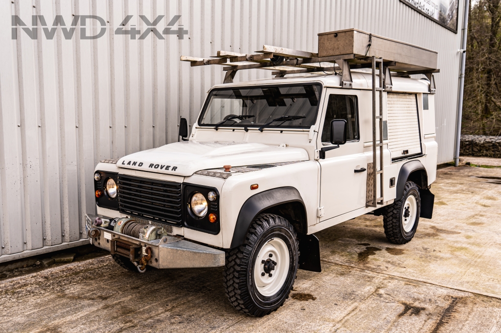 Used LAND ROVER DEFENDER 2.4 110 UTILITY LWB 2DR Manual in Lancashire